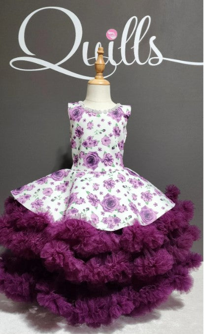 Purple sleeveless Frock