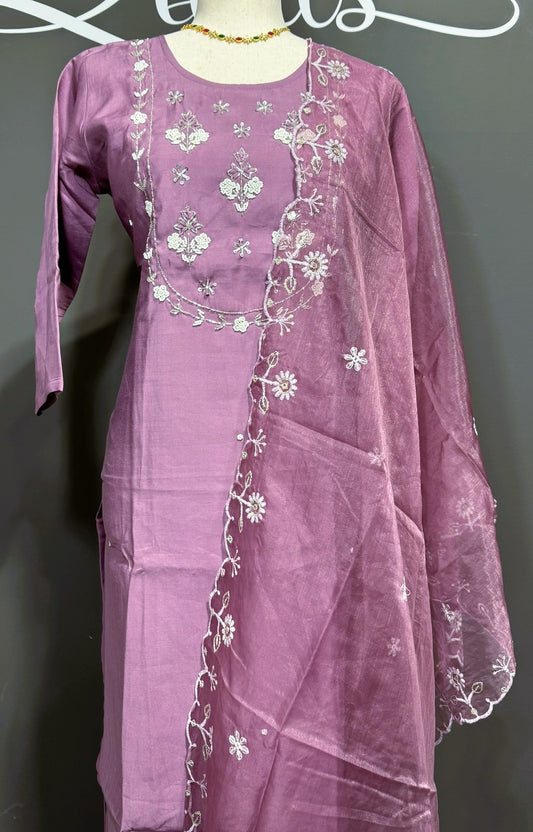 Pink & White  Kurti Set